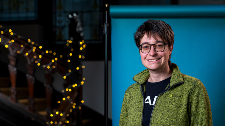 Xenia Cherkaev: "Ich interessiere mich für den Zusammenhang von Ethik, Eigentum und politischem Denken – in Bezug auf Gemeinschaften, Gewohnheitsrechte und Haushaltsökonomien. Ich erzähle Geschichten und denke über Sozialtheorie nach."